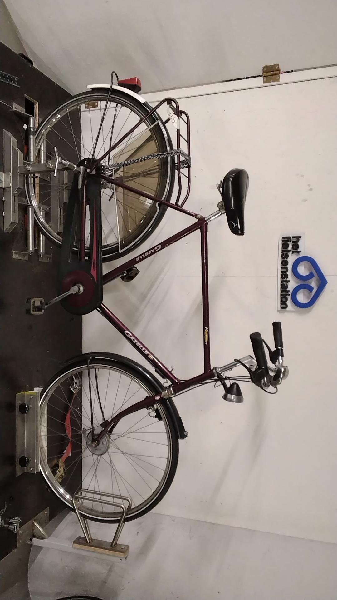 Fiets nr. 3665 Gazelle Primeur Herenfiets kleur Rood