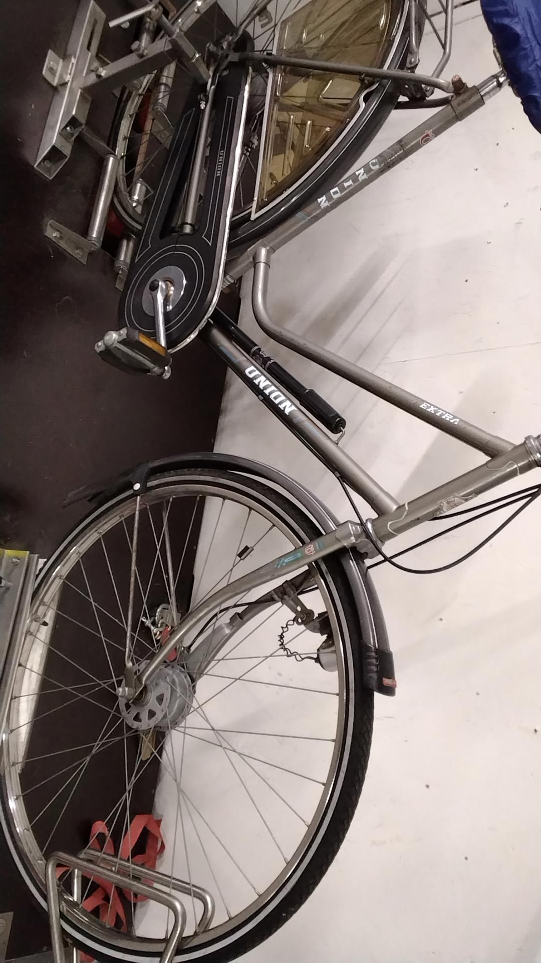 Fiets nr. 3994 Union Extra Damesfiets kleur Grijs
