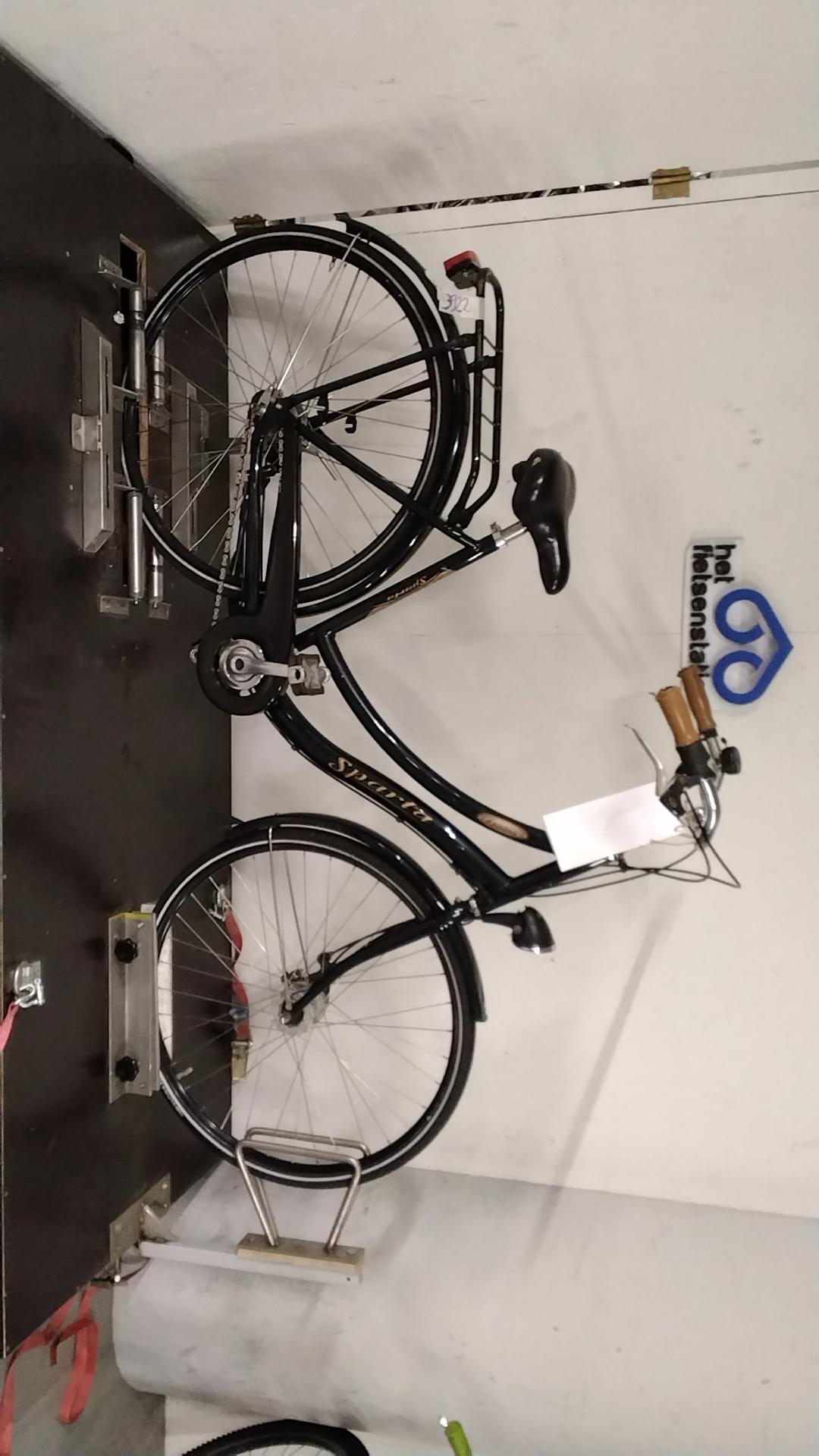 Fiets nr. 3922 Sparta Country Damesfiets kleur Zwart