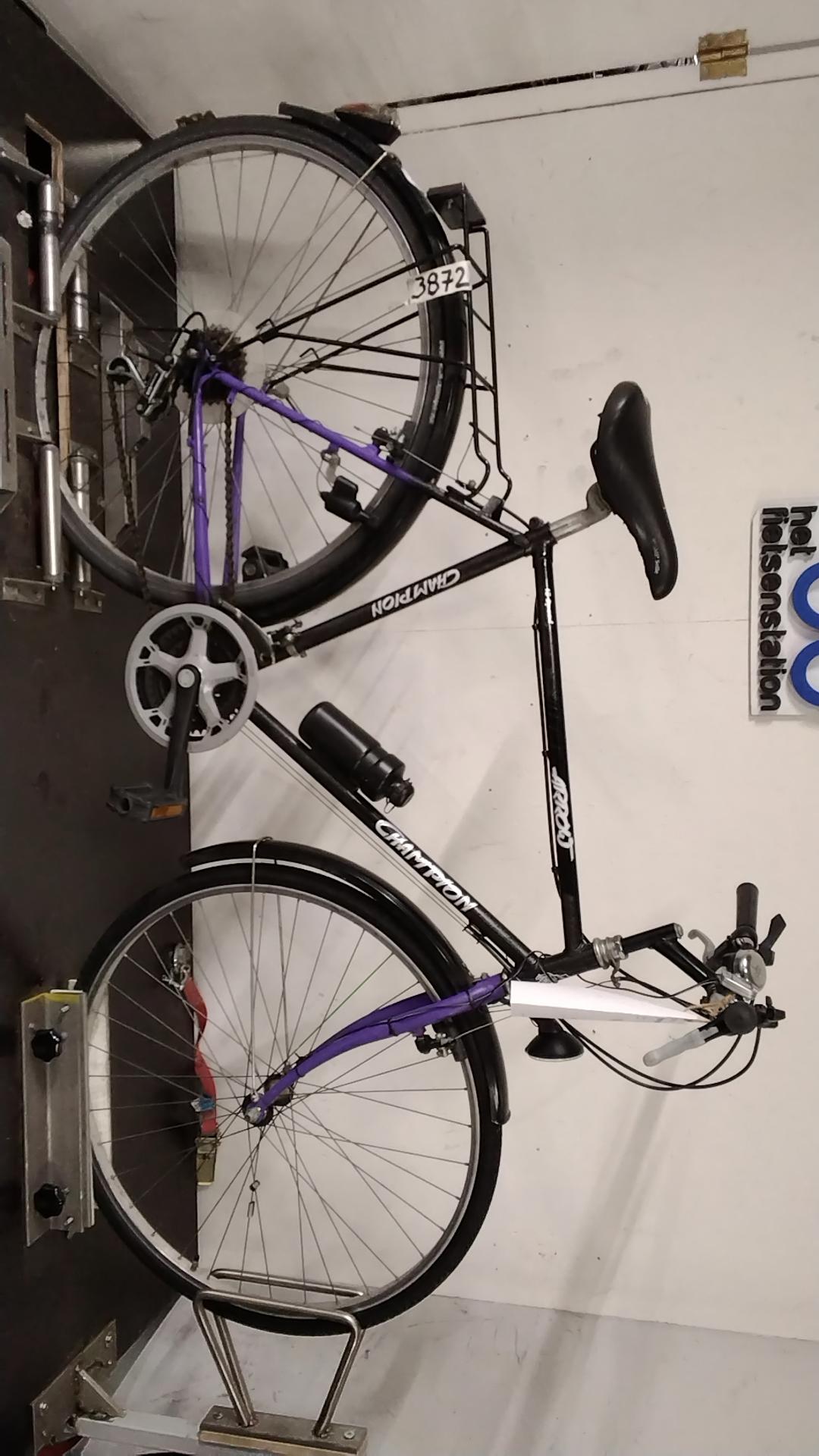 Fiets nr. 3872 Arrow Champion Herenfiets kleur Zwart