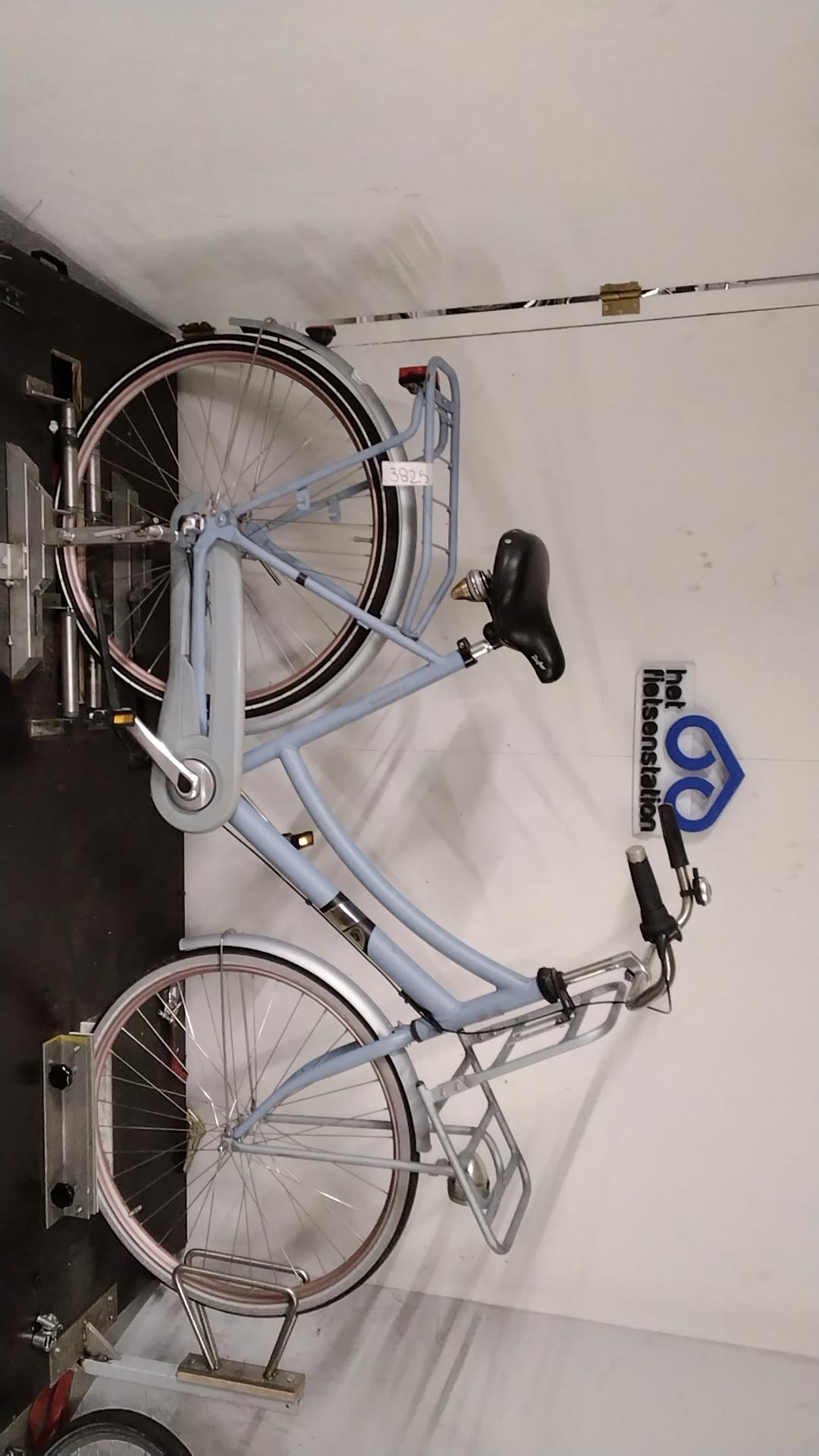 Fiets nr. 3825 Sparta Pickup Damesfiets kleur Blauw