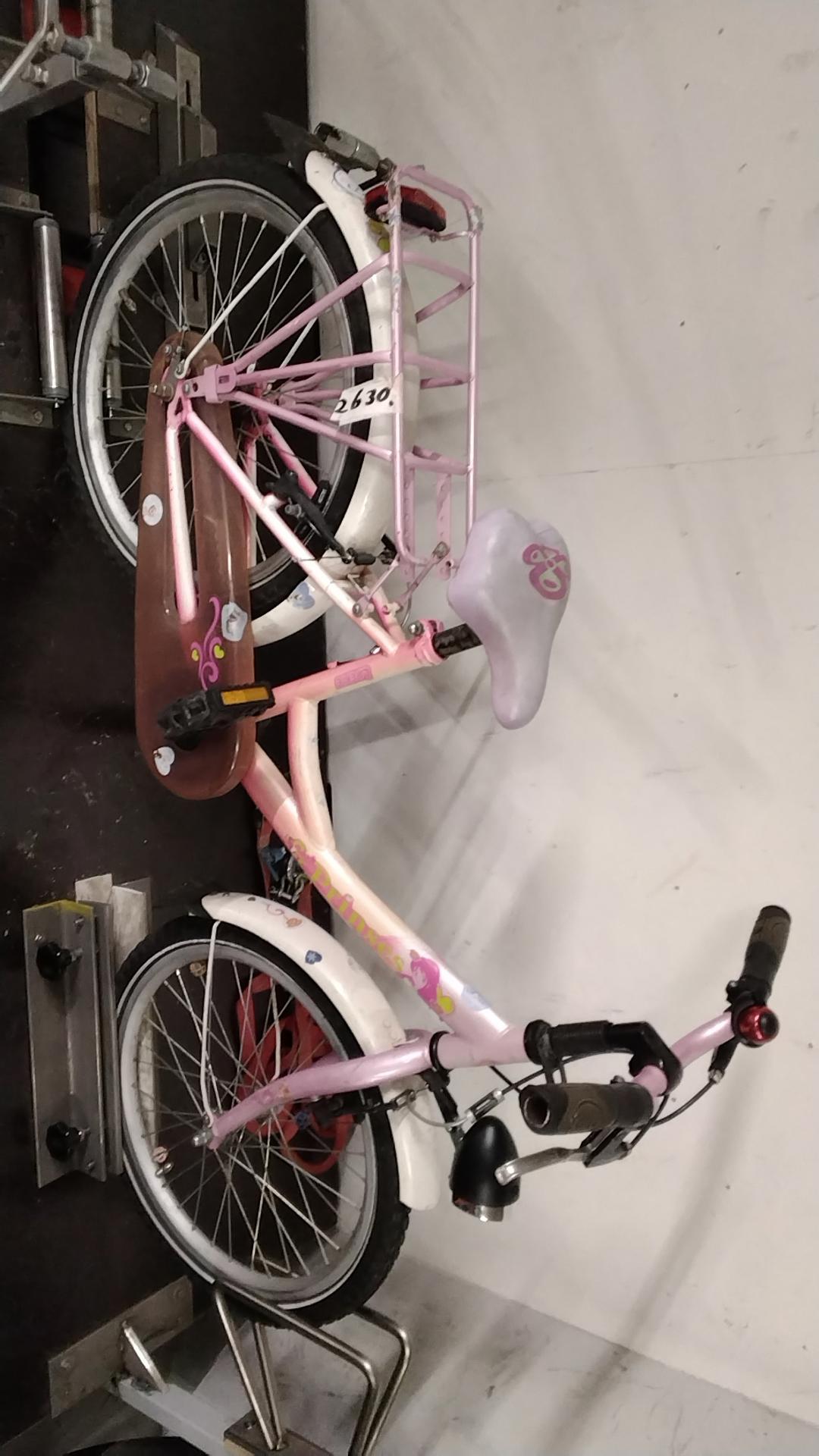 Loekie Prinses kinderfiets – roze frame & terugtraprem | Tweedehands & rijklaar