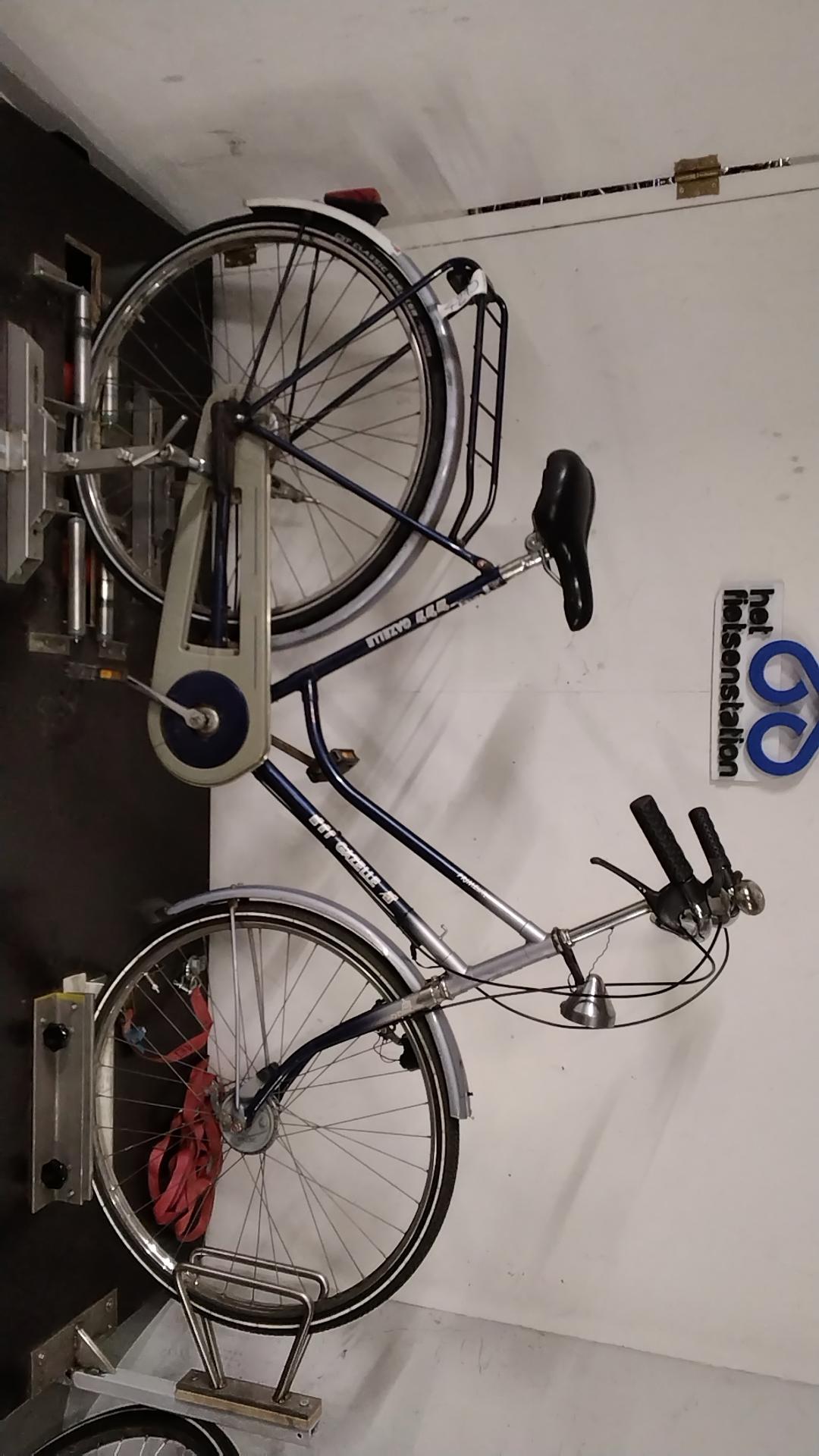 Fiets nr. 4275 Gazelle Primeur Damesfiets kleur Blauw