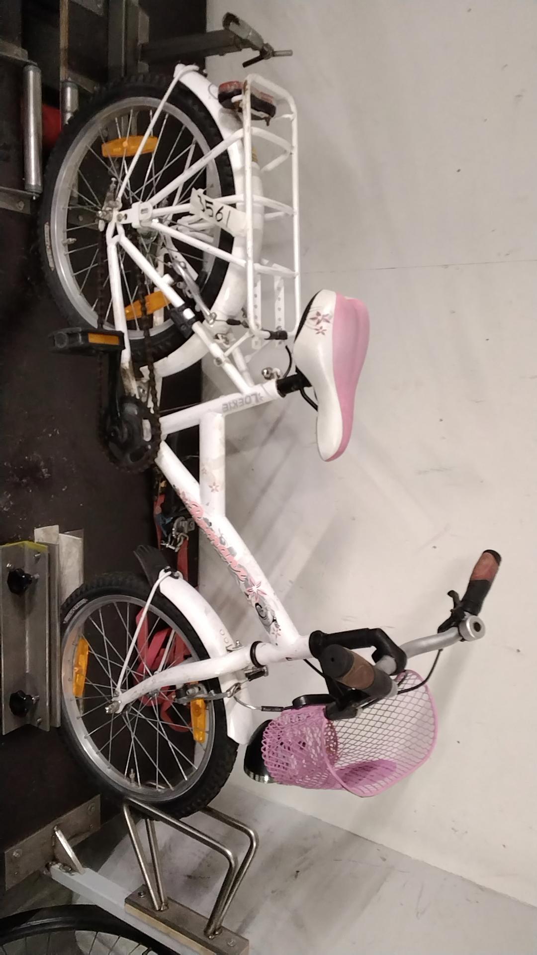 Loekie Romanz kinderfiets – 18 inch & mandje | Tweedehands & rijklaar