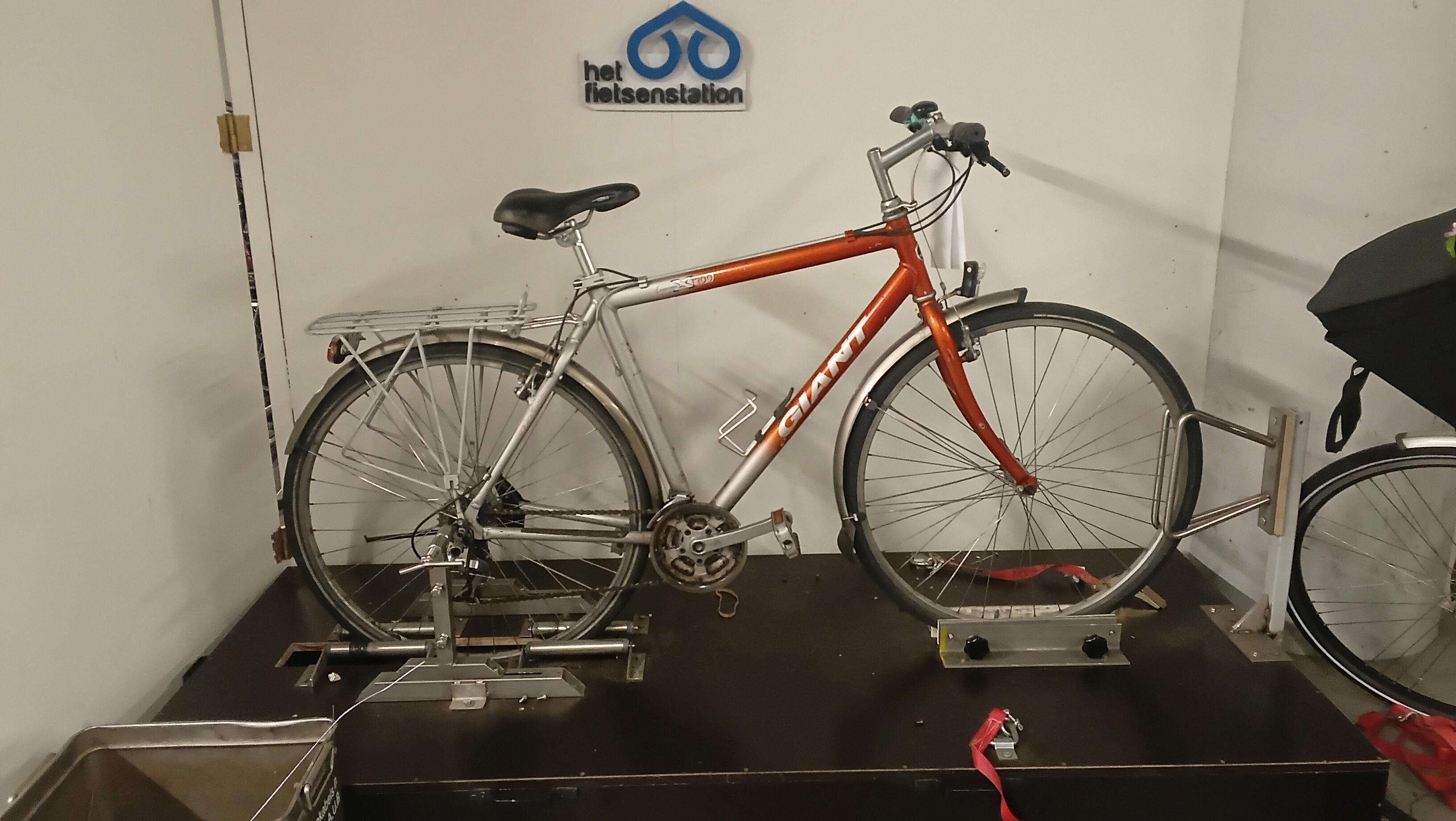 Fiets nr. 2145 Giant X 1200 Herenfiets kleur Anders