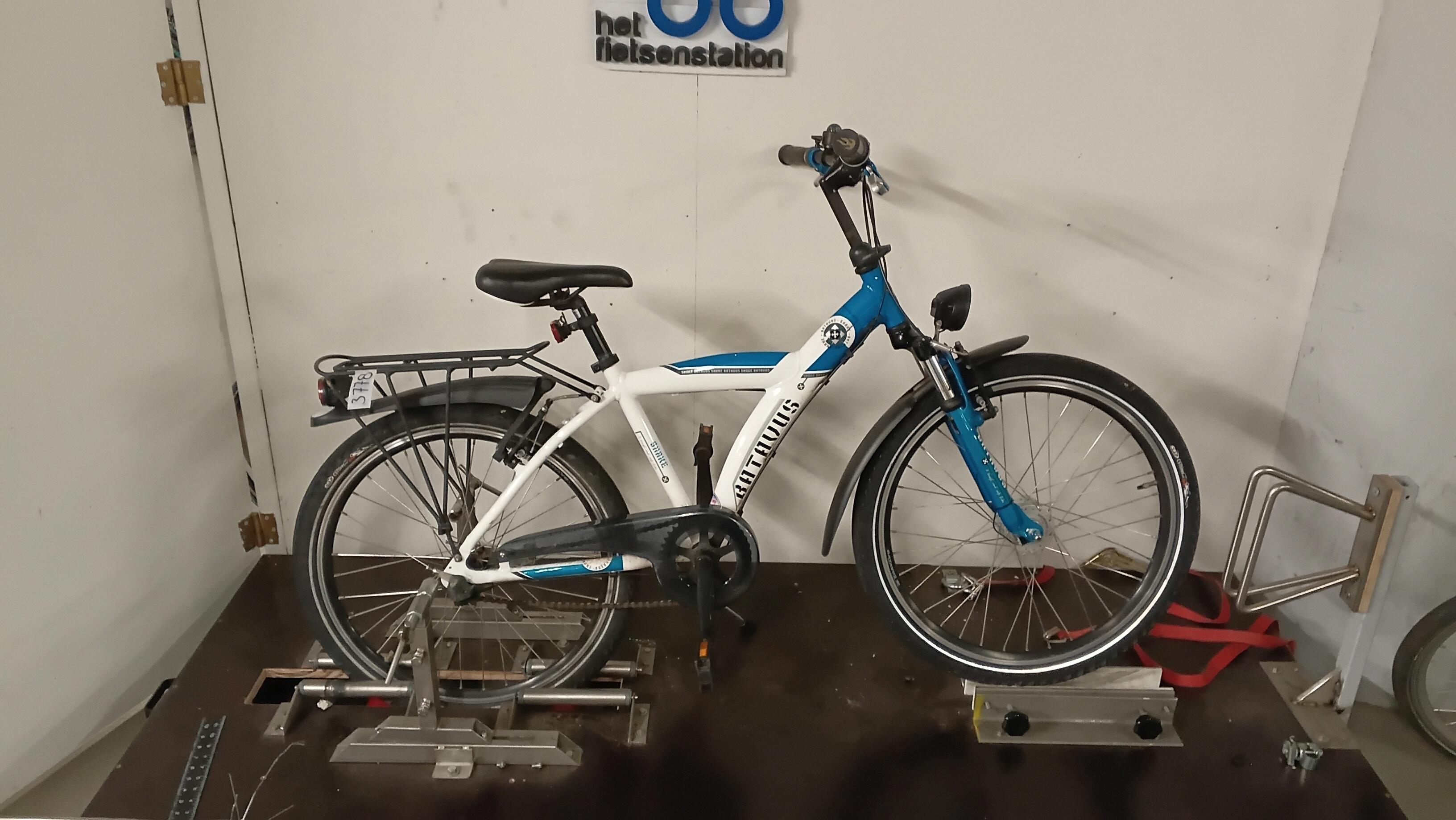Fiets nr. 3778 Batavus Snake Kinderfiets kleur Blauw