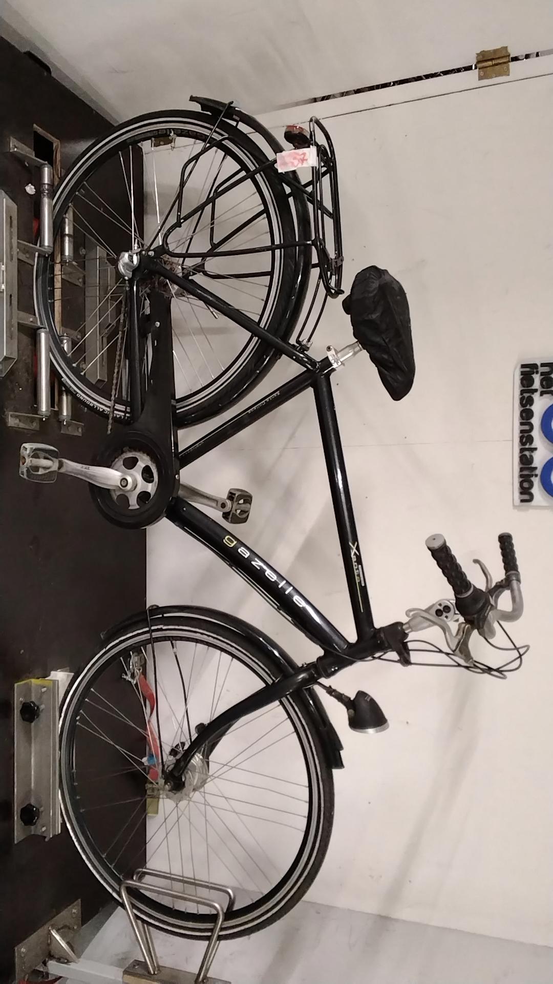 Fiets nr. 4137 Gazelle Xanta Herenfiets kleur Zwart