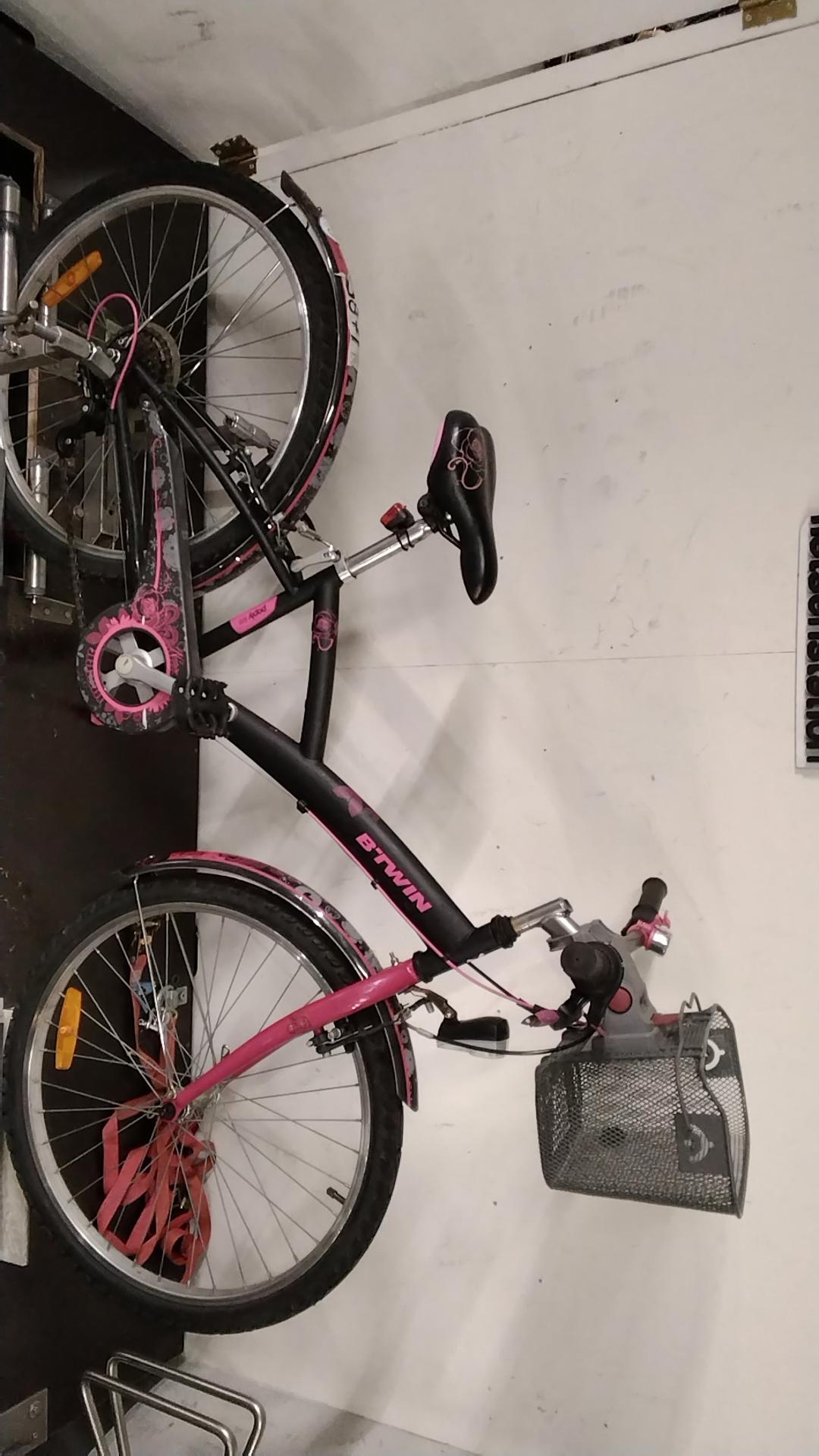 Fiets nr. 3871 Btwin Poply 500 Meisjesfiets kleur Zwart