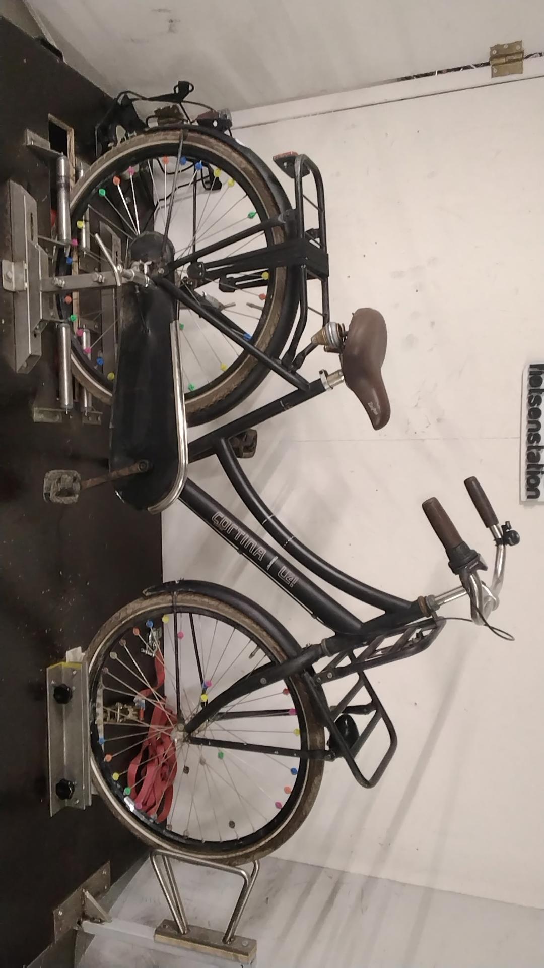 Cortina U4 meisjesfiets – Nexus 3 & voorrekje | Tweedehands & rijklaar