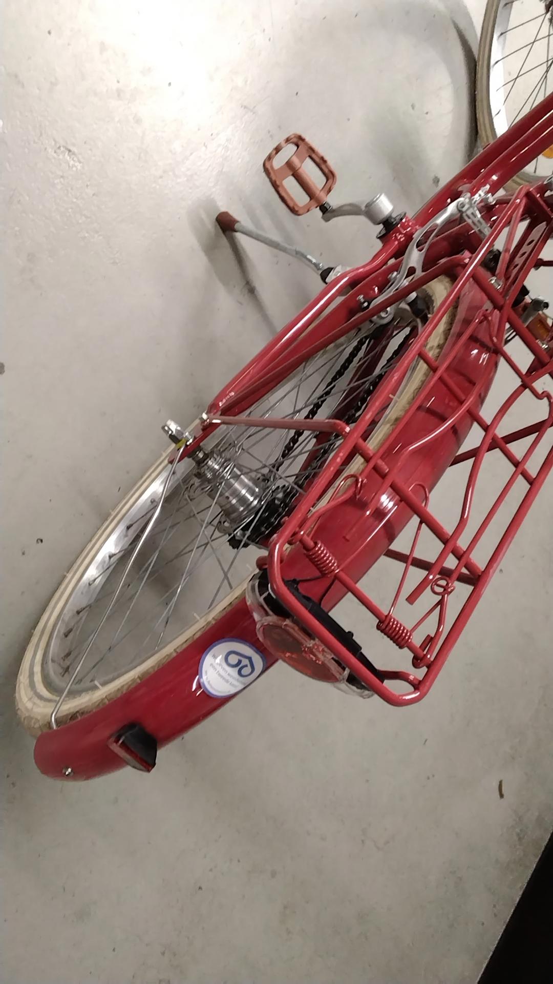 Fiets nr. 3823 Elops 900 Meisjesfiets kleur Rood