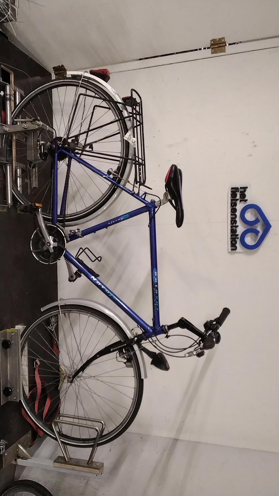 Fiets nr. 3700 Batavus Navajo Herenfiets kleur Blauw